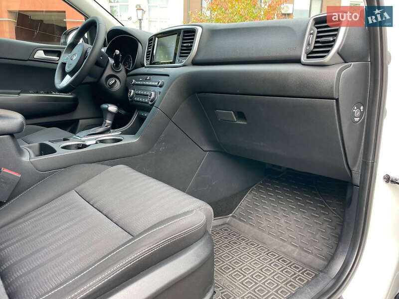 Внедорожник / Кроссовер Kia Sportage 2019 в Киеве