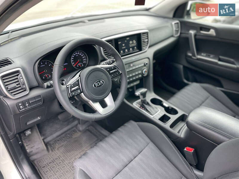 Внедорожник / Кроссовер Kia Sportage 2019 в Киеве