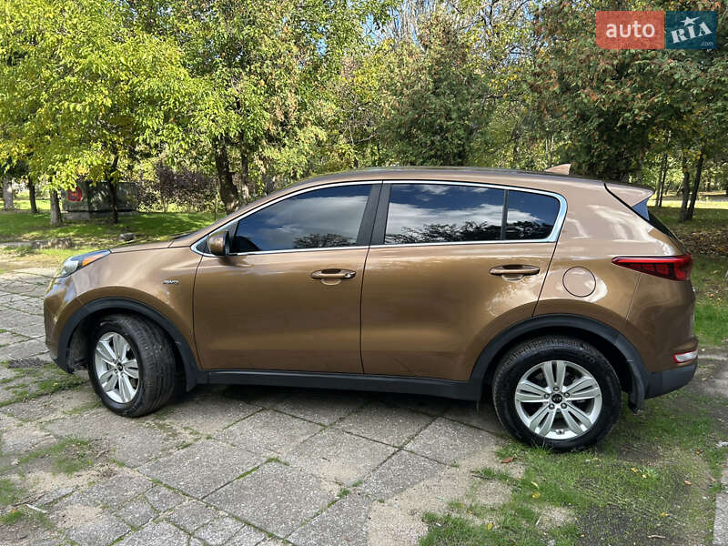 Позашляховик / Кросовер Kia Sportage 2016 в Одесі фото 3 Позашляховик / Кросовер Kia Sportage 2016 в Одесі