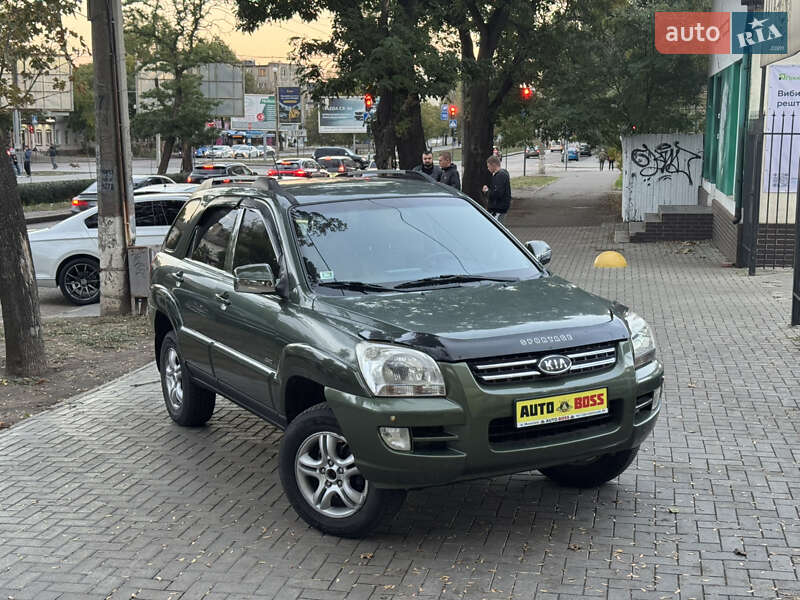 Позашляховик / Кросовер Kia Sportage 2005 в Миколаєві