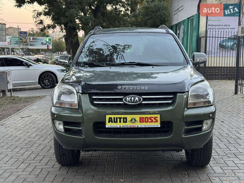Позашляховик / Кросовер Kia Sportage 2005 в Миколаєві