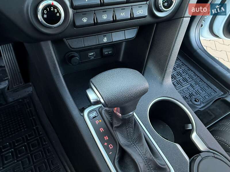 Внедорожник / Кроссовер Kia Sportage 2021 в Киеве