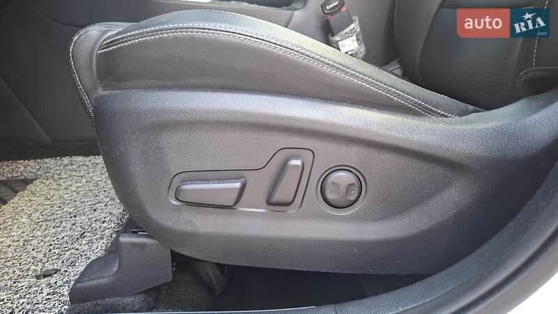 Внедорожник / Кроссовер Kia Sportage 2020 в Киеве