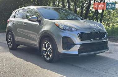 Позашляховик / Кросовер Kia Sportage 2021 в 