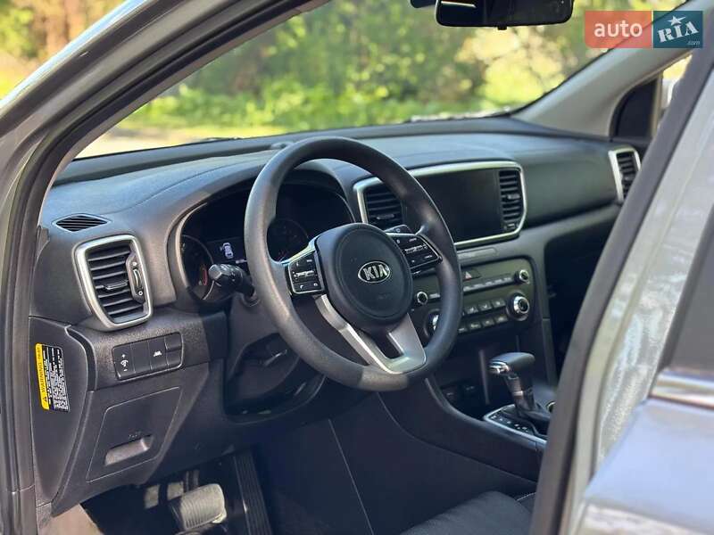 Позашляховик / Кросовер Kia Sportage 2021 в Києві фото 14 Позашляховик / Кросовер Kia Sportage 2021 в Києві