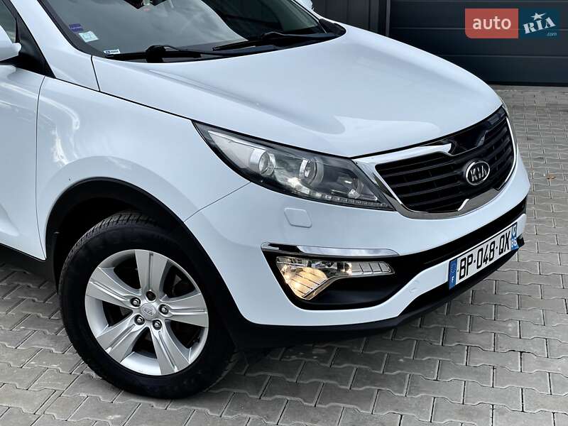 Позашляховик / Кросовер Kia Sportage 2012 в Ковелі