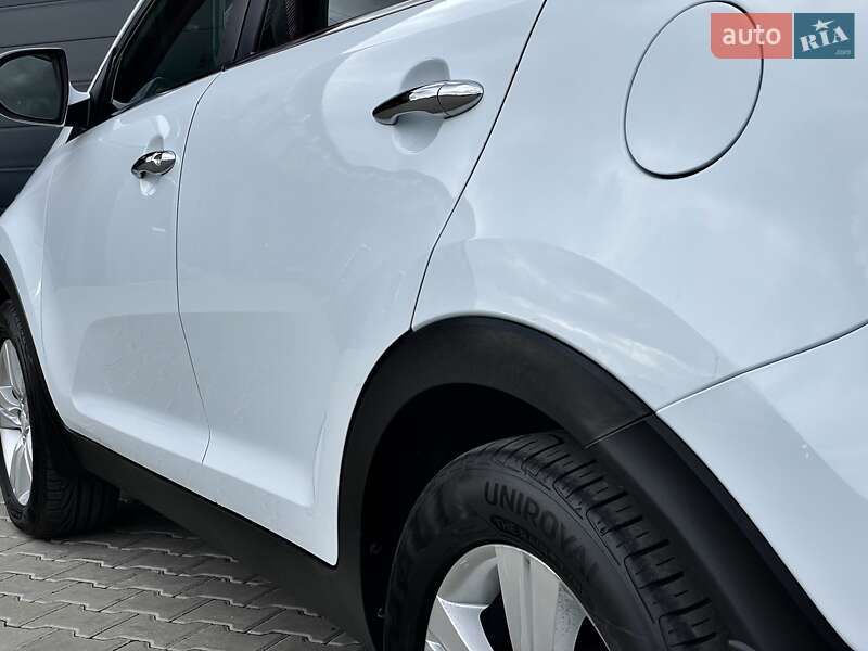 Позашляховик / Кросовер Kia Sportage 2012 в Ковелі