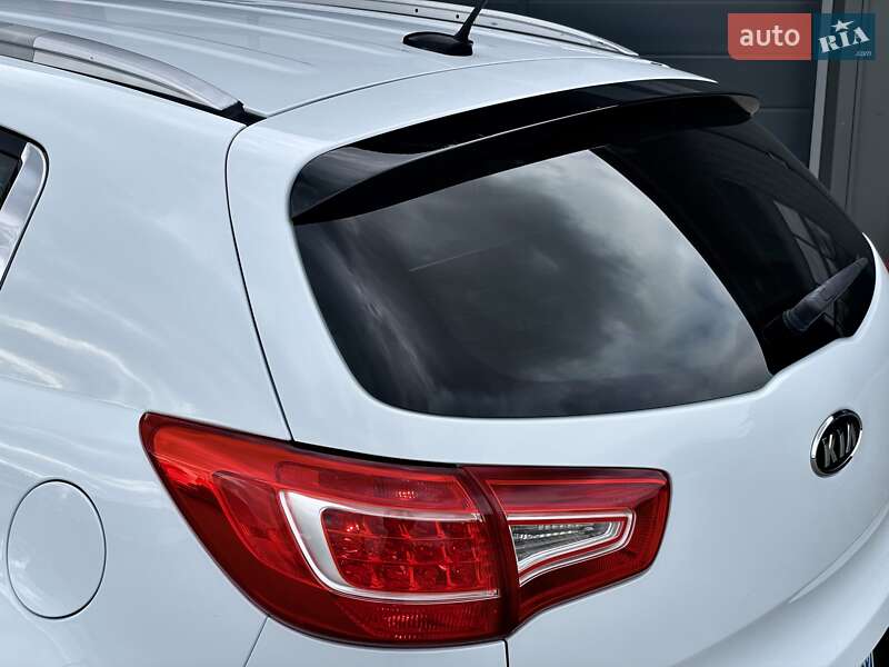 Позашляховик / Кросовер Kia Sportage 2012 в Ковелі