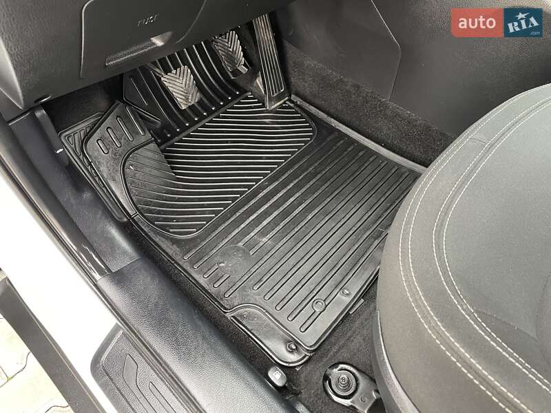 Позашляховик / Кросовер Kia Sportage 2012 в Ковелі