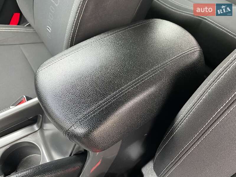 Позашляховик / Кросовер Kia Sportage 2012 в Ковелі