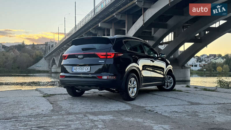 Внедорожник / Кроссовер Kia Sportage 2017 в Виннице фото 6 Внедорожник / Кроссовер Kia Sportage 2017 в Виннице