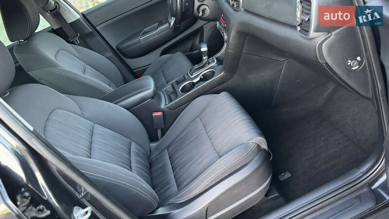 Внедорожник / Кроссовер Kia Sportage 2017 в Виннице фото 45 Внедорожник / Кроссовер Kia Sportage 2017 в Виннице