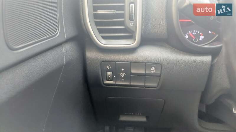 Позашляховик / Кросовер Kia Sportage 2019 в Вінниці фото 9 Позашляховик / Кросовер Kia Sportage 2019 в Вінниці