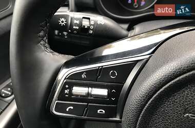 Внедорожник / Кроссовер Kia Sportage 2019 в 
