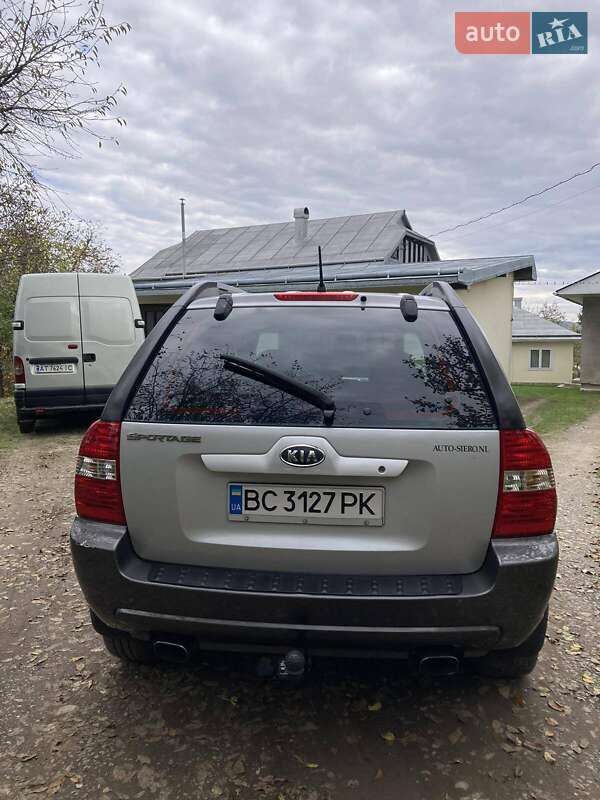 Внедорожник / Кроссовер Kia Sportage 2004 в Косове фото 5 Внедорожник / Кроссовер Kia Sportage 2004 в Косове