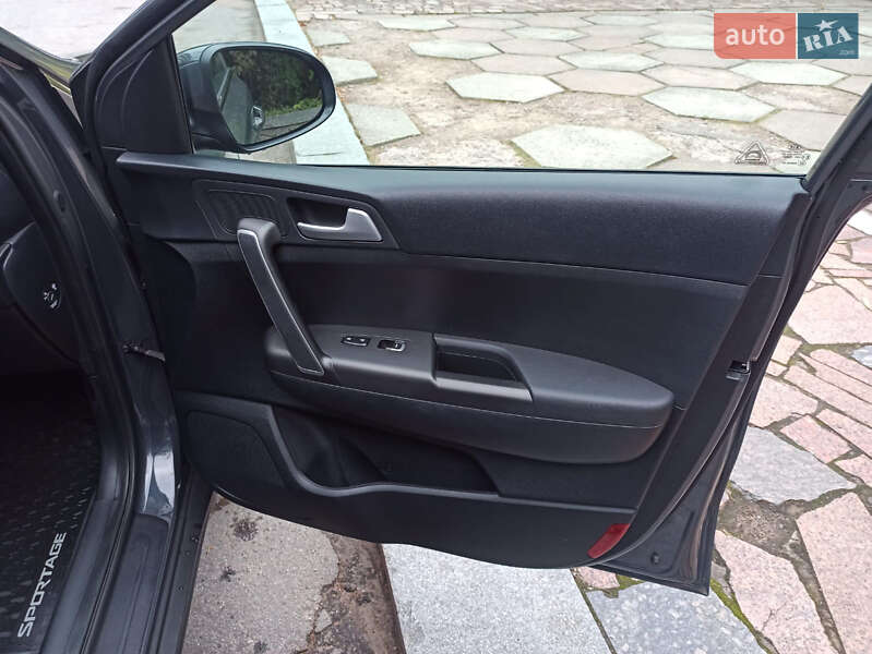 Внедорожник / Кроссовер Kia Sportage 2021 в Киеве