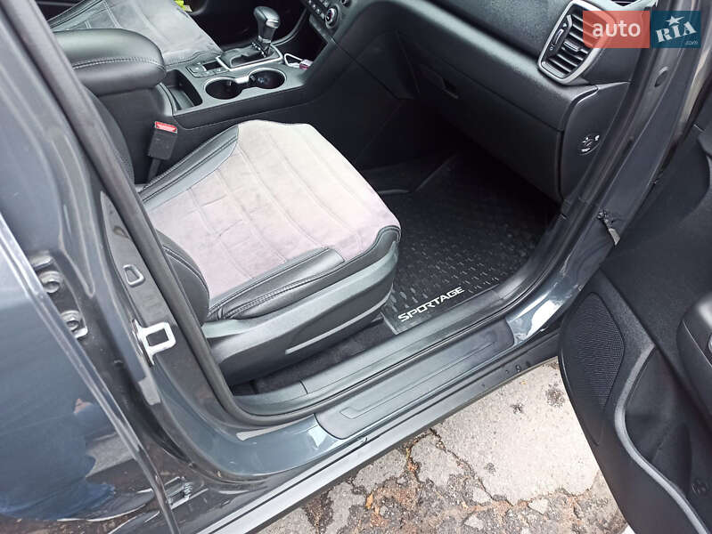 Внедорожник / Кроссовер Kia Sportage 2021 в Киеве
