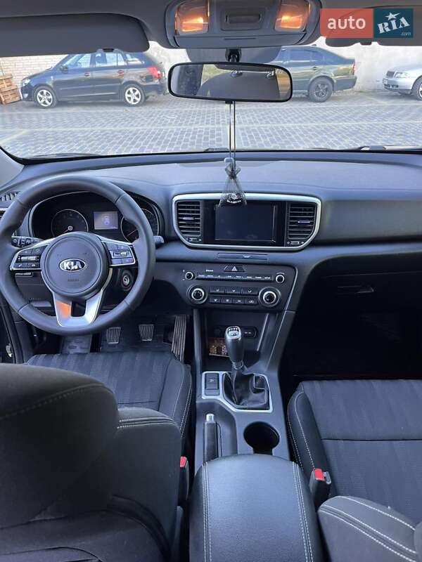 Позашляховик / Кросовер Kia Sportage 2019 в Львові фото 8 Позашляховик / Кросовер Kia Sportage 2019 в Львові