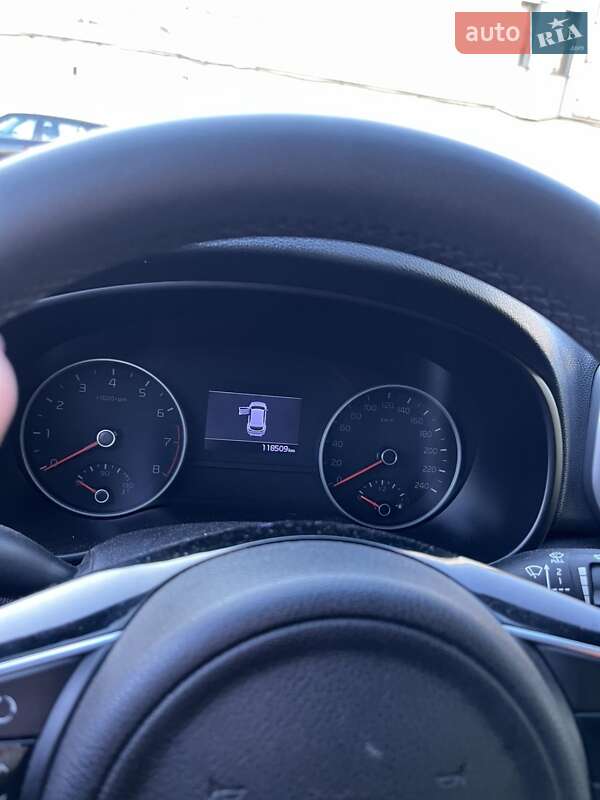 Позашляховик / Кросовер Kia Sportage 2019 в Львові фото 11 Позашляховик / Кросовер Kia Sportage 2019 в Львові