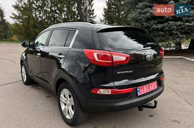 Внедорожник / Кроссовер Kia Sportage 2013 в 