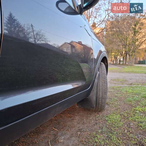 Внедорожник / Кроссовер Kia Sportage 2010 в Харькове