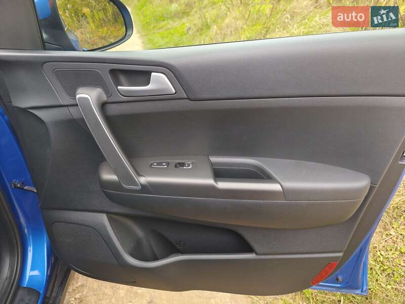 Внедорожник / Кроссовер Kia Sportage 2021 в Кременце фото 5 Внедорожник / Кроссовер Kia Sportage 2021 в Кременце