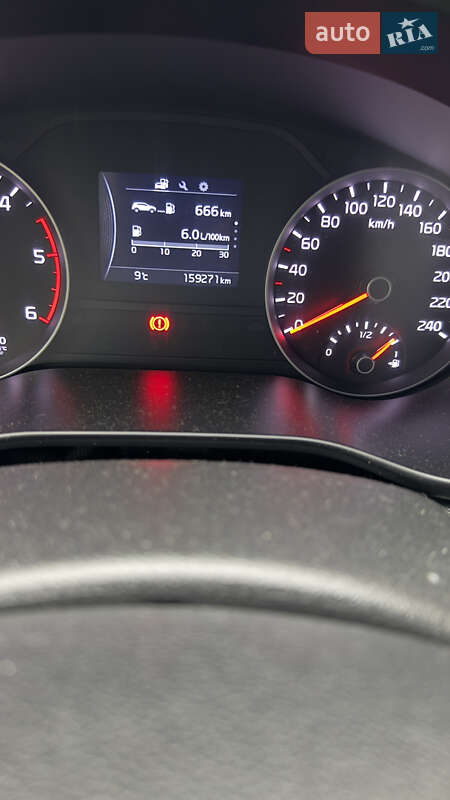 Позашляховик / Кросовер Kia Sportage 2016 в Луцьку