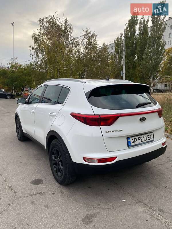 Внедорожник / Кроссовер Kia Sportage 2017 в Запорожье