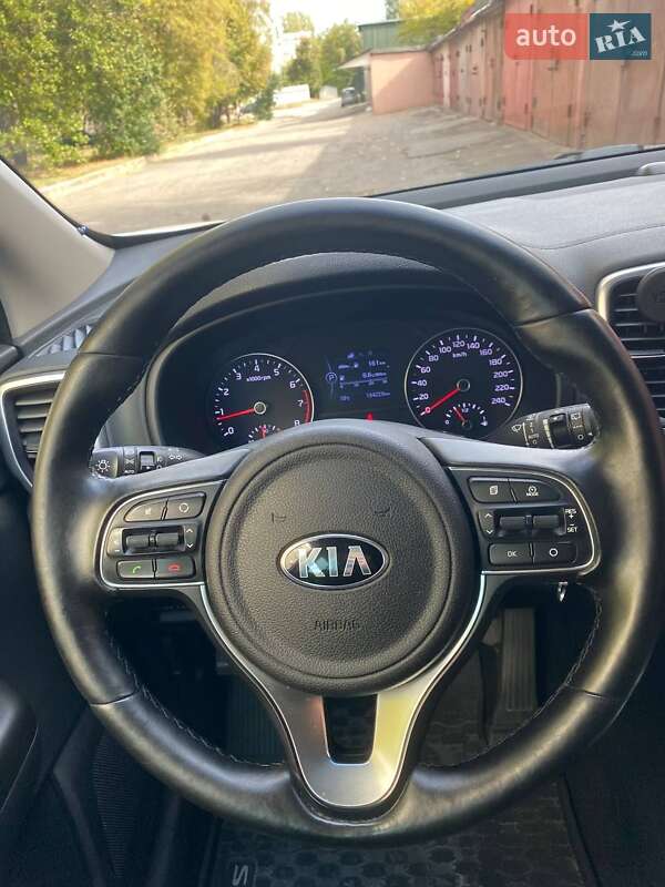 Внедорожник / Кроссовер Kia Sportage 2017 в Запорожье