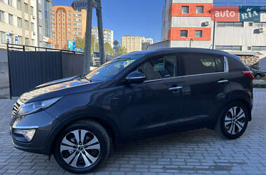 Позашляховик / Кросовер Kia Sportage 2010 в 