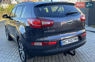 Позашляховик / Кросовер Kia Sportage 2010 в 