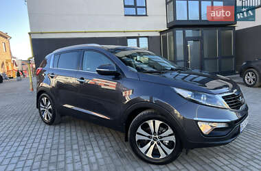 Позашляховик / Кросовер Kia Sportage 2010 в 