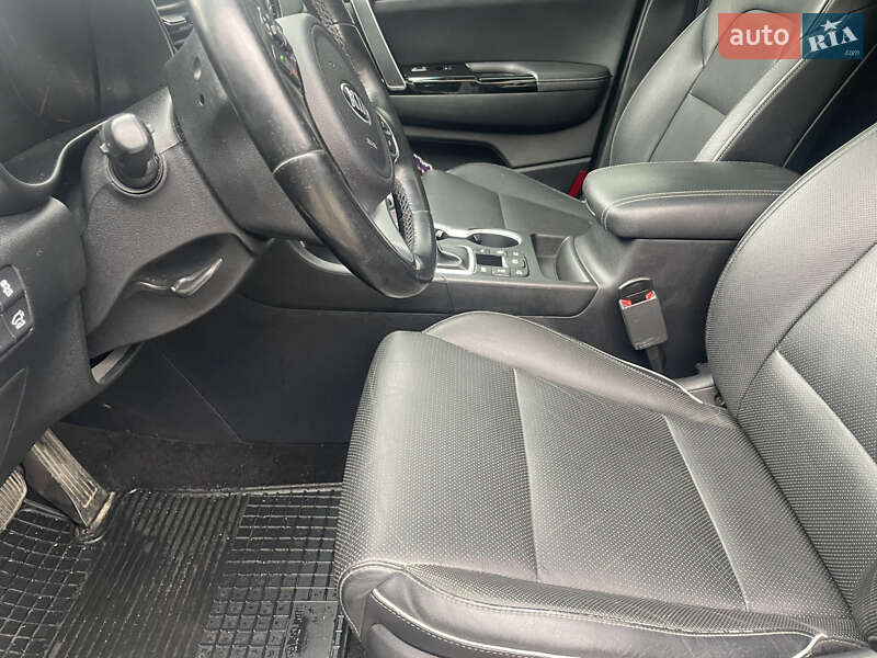 Внедорожник / Кроссовер Kia Sportage 2015 в Дрогобыче фото 19 Внедорожник / Кроссовер Kia Sportage 2015 в Дрогобыче