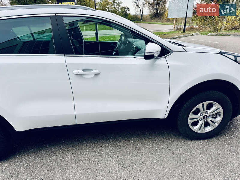 Внедорожник / Кроссовер Kia Sportage 2016 в Киеве