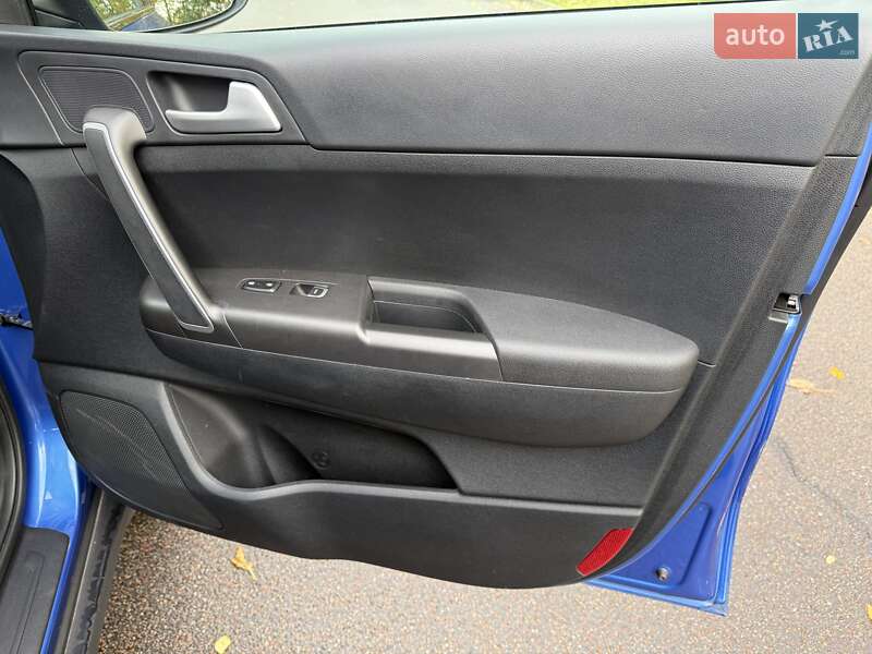 Внедорожник / Кроссовер Kia Sportage 2020 в Киеве