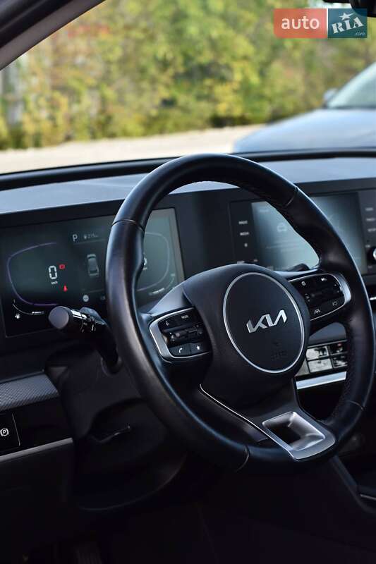 Внедорожник / Кроссовер Kia Sportage 2023 в Кривом Роге
