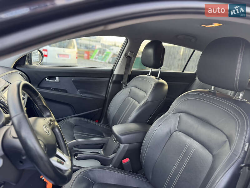 Внедорожник / Кроссовер Kia Sportage 2012 в Сарнах фото 38 Внедорожник / Кроссовер Kia Sportage 2012 в Сарнах