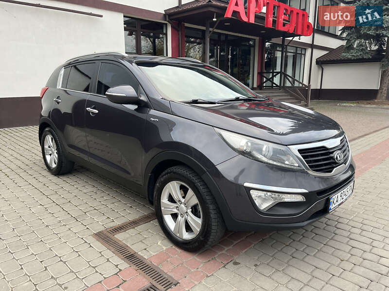 Внедорожник / Кроссовер Kia Sportage 2013 в Могилев-Подольске фото 3 Внедорожник / Кроссовер Kia Sportage 2013 в Могилев-Подольске