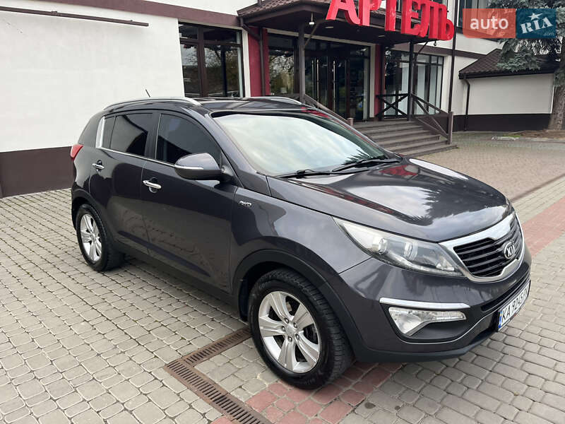 Внедорожник / Кроссовер Kia Sportage 2013 в Могилев-Подольске фото 7 Внедорожник / Кроссовер Kia Sportage 2013 в Могилев-Подольске