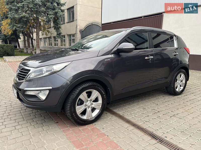 Внедорожник / Кроссовер Kia Sportage 2013 в Могилев-Подольске фото 28 Внедорожник / Кроссовер Kia Sportage 2013 в Могилев-Подольске