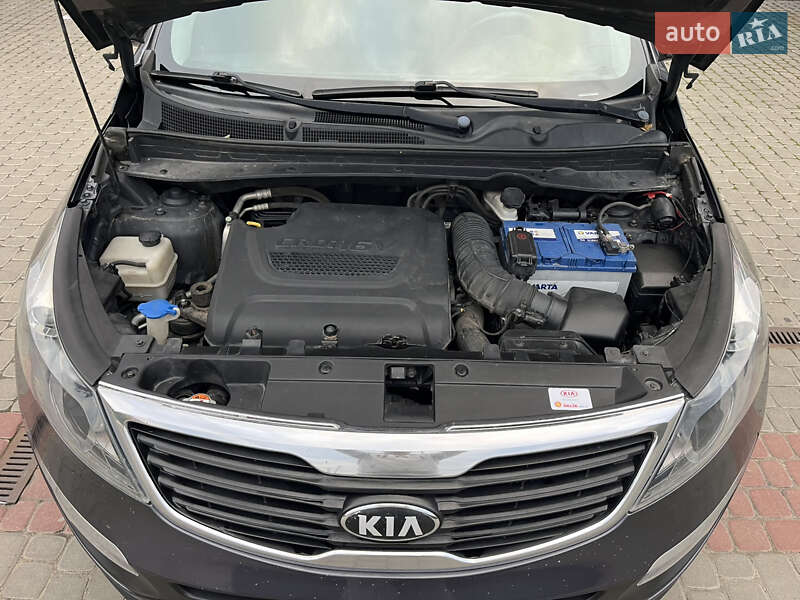 Внедорожник / Кроссовер Kia Sportage 2013 в Могилев-Подольске фото 59 Внедорожник / Кроссовер Kia Sportage 2013 в Могилев-Подольске