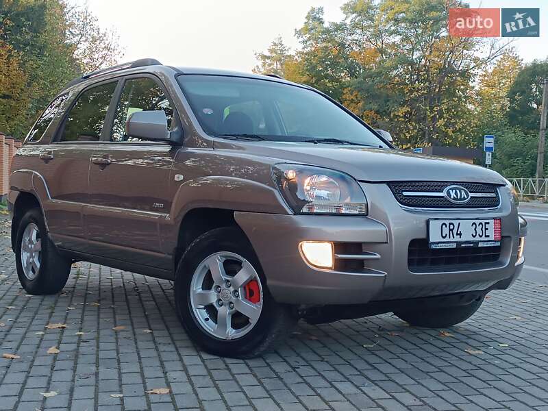 Внедорожник / Кроссовер Kia Sportage 2008 в Красилове