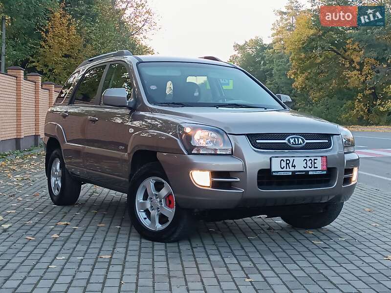 Внедорожник / Кроссовер Kia Sportage 2008 в Красилове