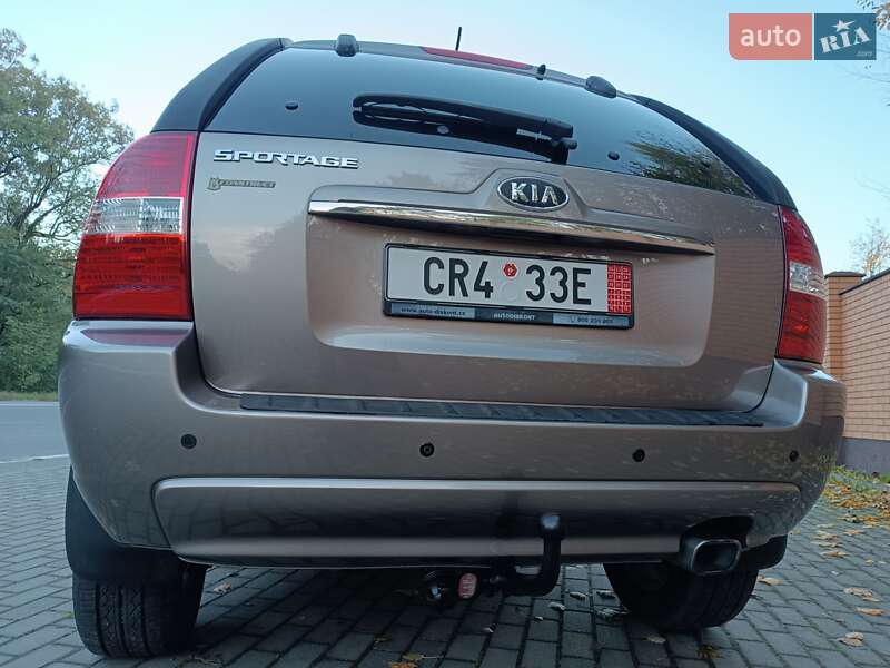 Внедорожник / Кроссовер Kia Sportage 2008 в Красилове