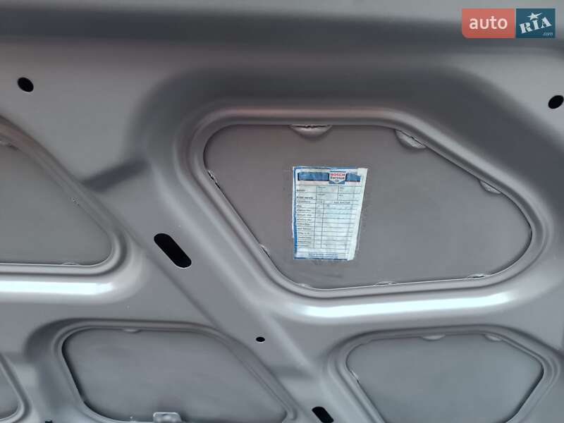 Внедорожник / Кроссовер Kia Sportage 2008 в Красилове