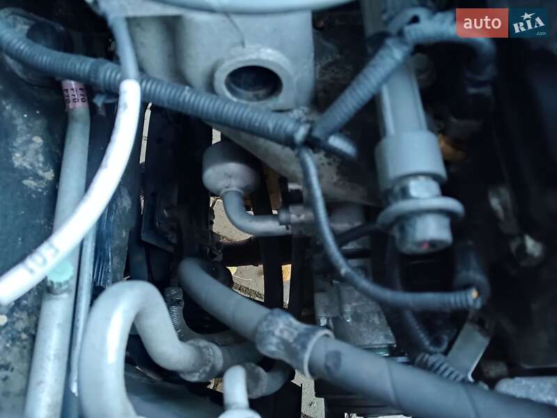 Внедорожник / Кроссовер Kia Sportage 2008 в Красилове