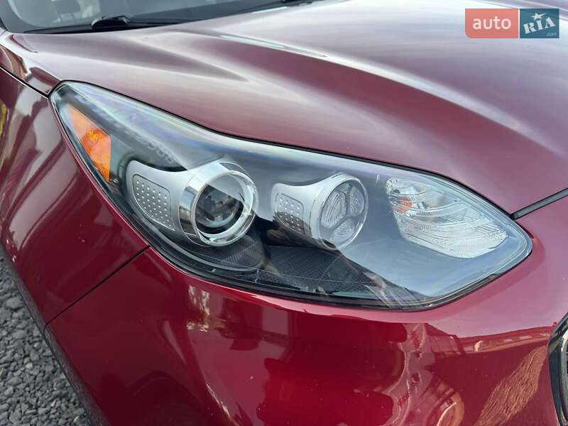 Позашляховик / Кросовер Kia Sportage 2016 в Луцьку