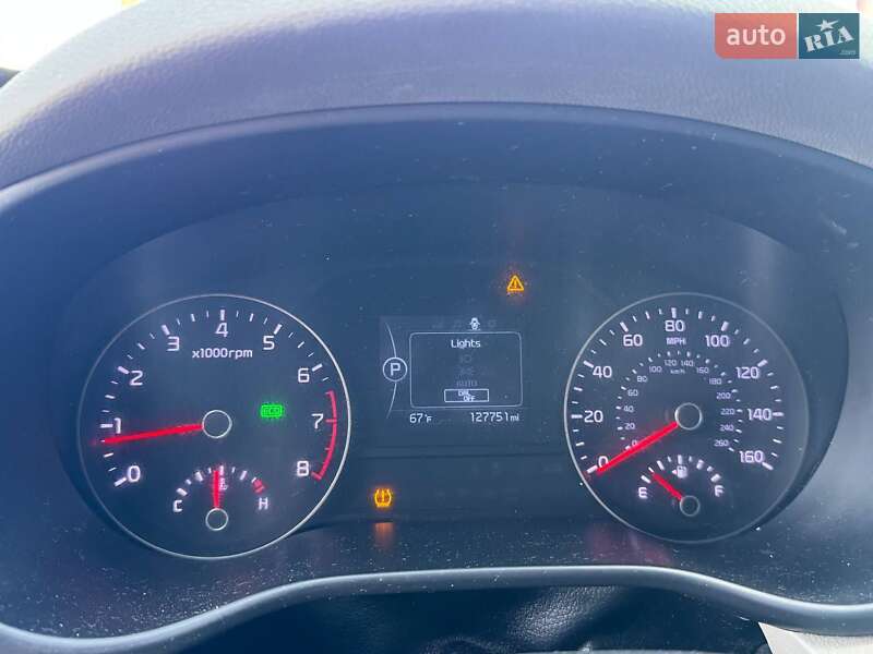 Позашляховик / Кросовер Kia Sportage 2016 в Луцьку