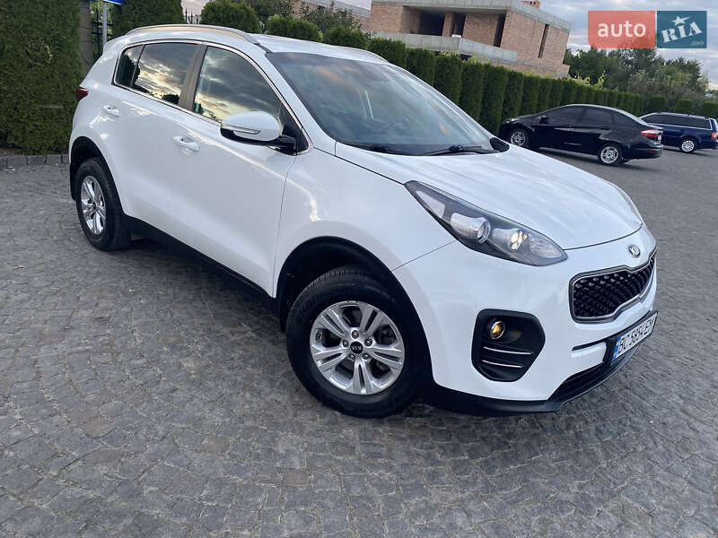 Позашляховик / Кросовер Kia Sportage 2016 в Львові фото 13 Позашляховик / Кросовер Kia Sportage 2016 в Львові