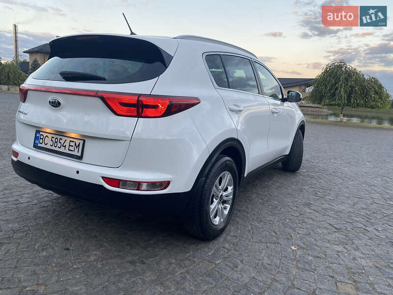 Позашляховик / Кросовер Kia Sportage 2016 в Львові фото 20 Позашляховик / Кросовер Kia Sportage 2016 в Львові
